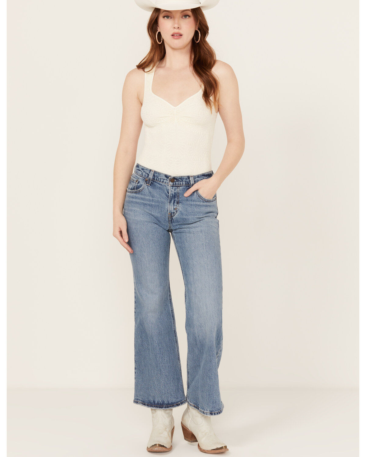 Women's Levi's Medium Wash Middy Ankle Flare Stretch Denim Jeans