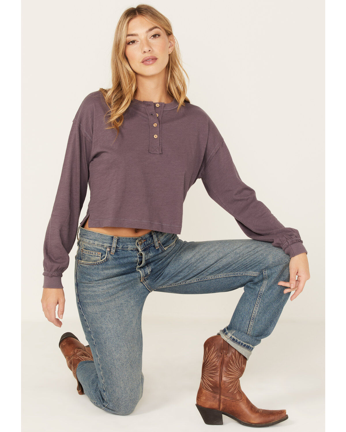 Women's Cleo + Wolf Boxy Boyfriend Long Sleeve Henley Shirt