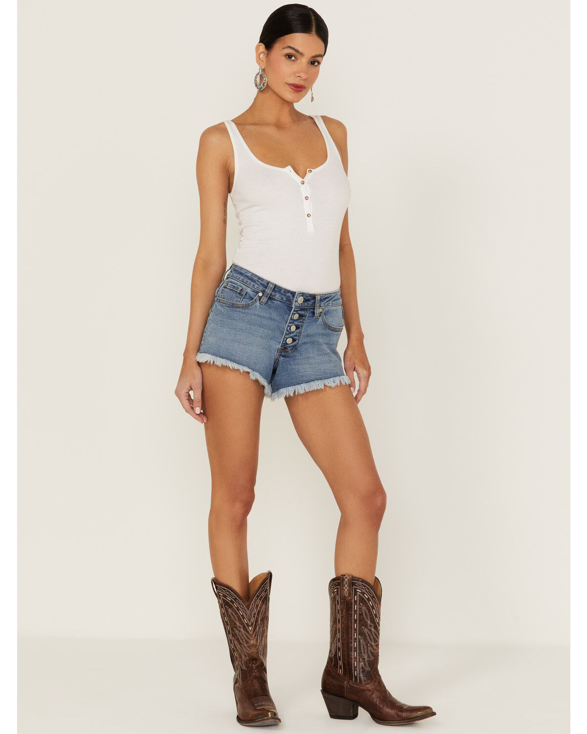 Women's Shyanne Mid Rise Fray Hem Button Fly Shorts