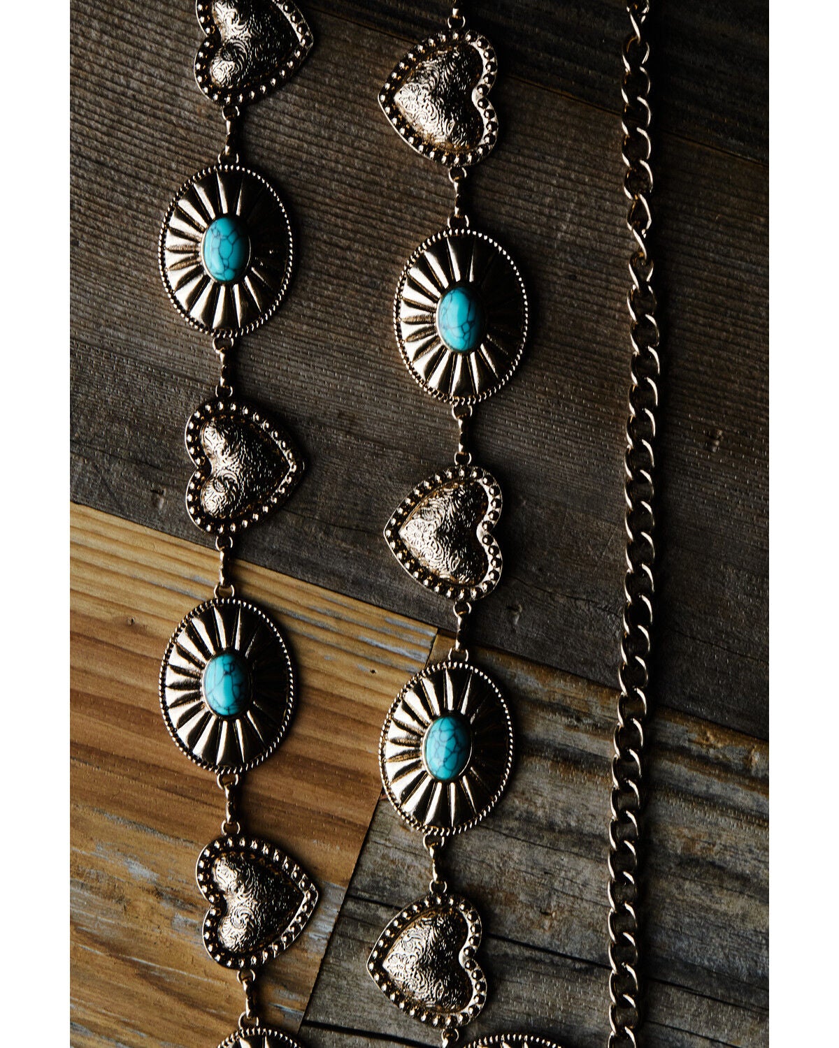 Women's Shyanne Sunburst Heart Chain Concho Belt