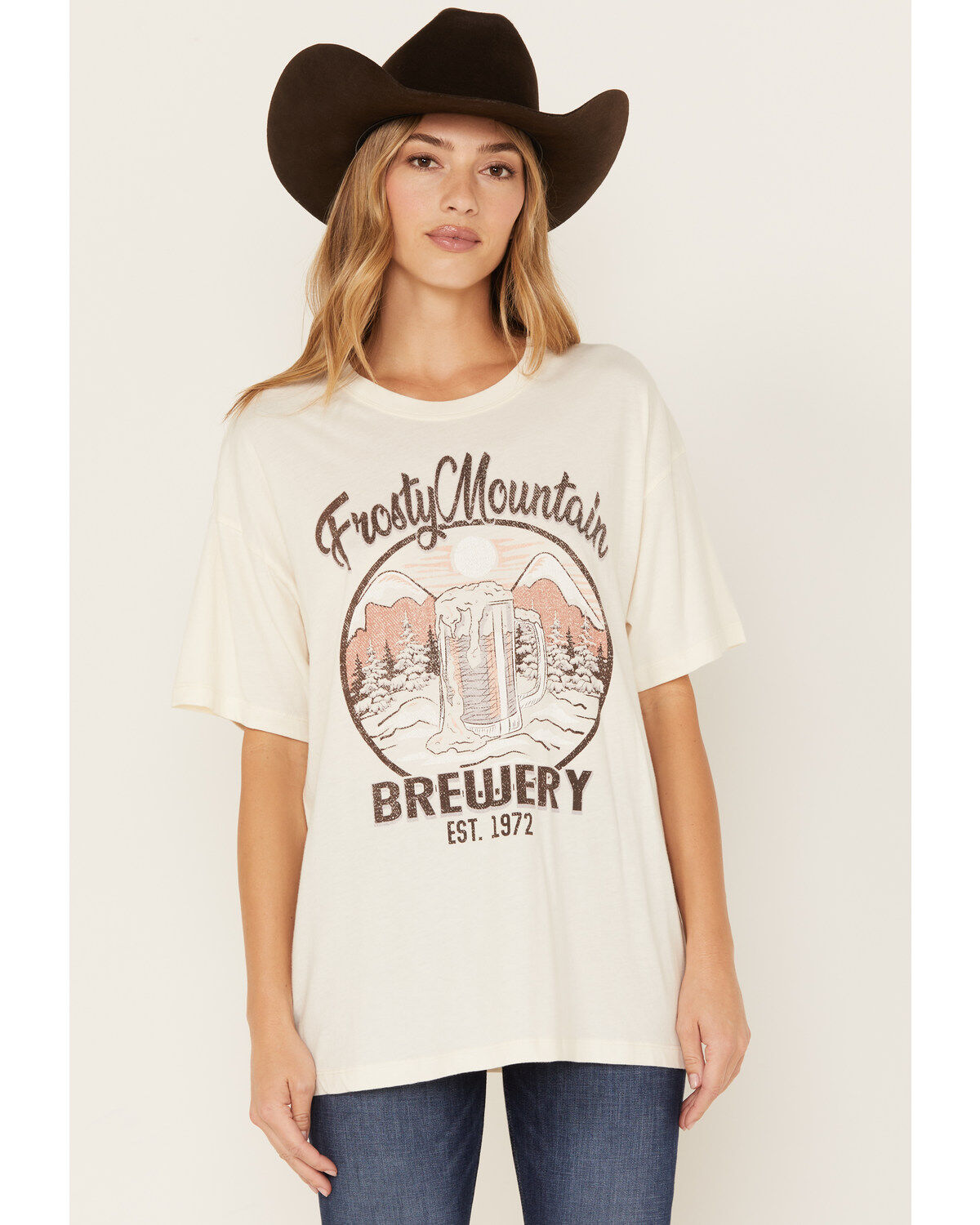 Women's Cleo + Wolf Frosty Mountain Oversized Short Sleeve Graphic Tee