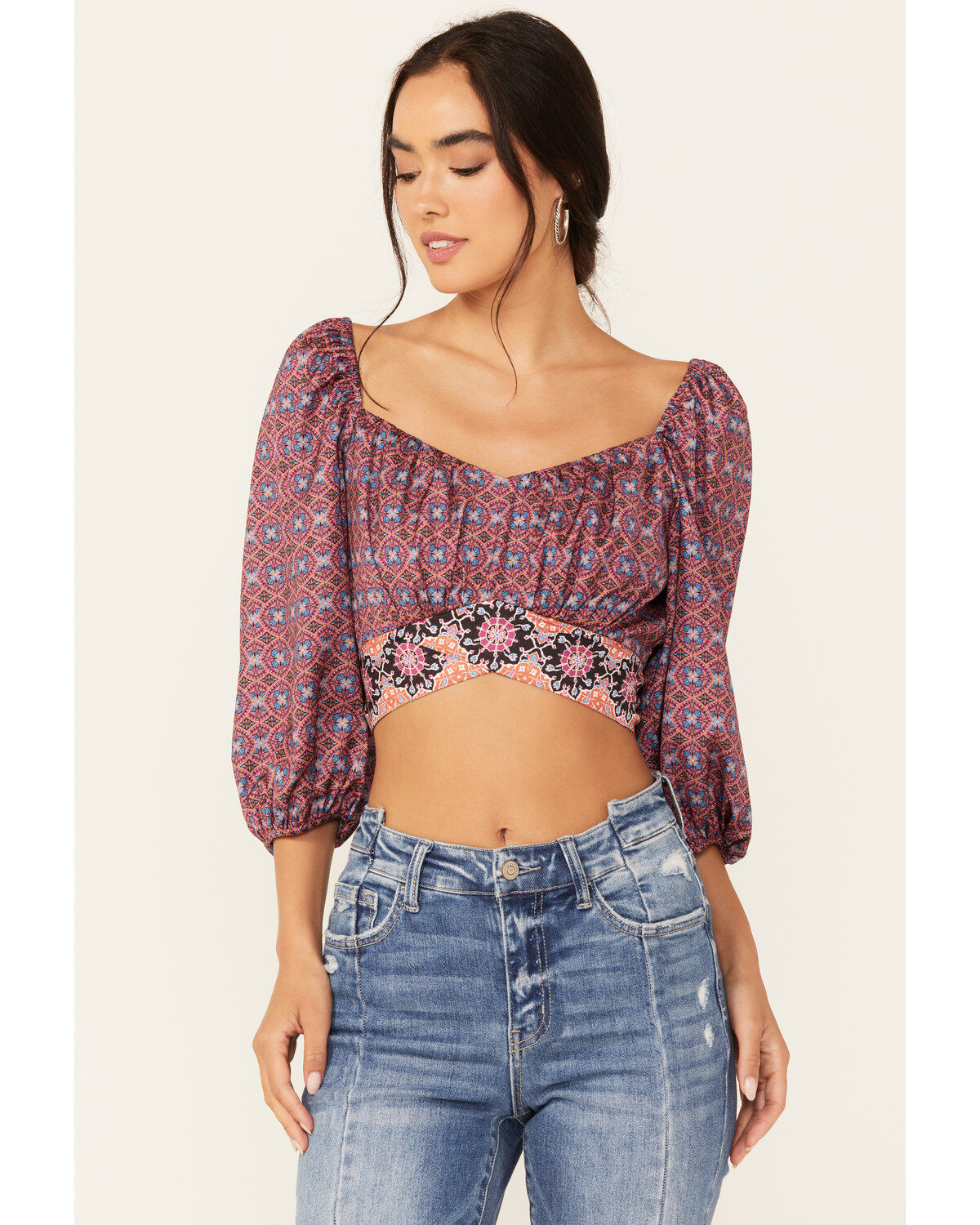 Women's Beyond The Radar Border Print Tie Back Top