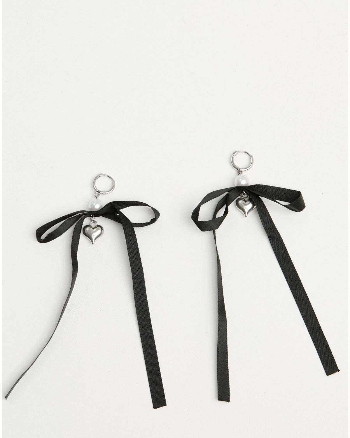 Women's Shyanne Bow Statement Earrings