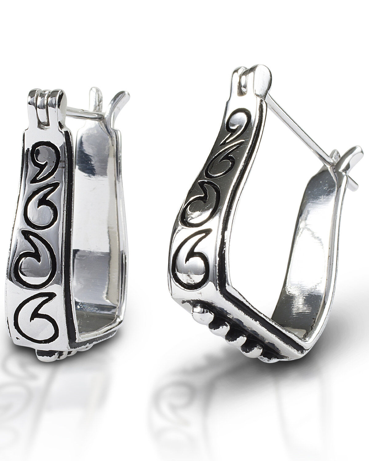 Women's Kelly Herd Engraved Stirrup Earrings
