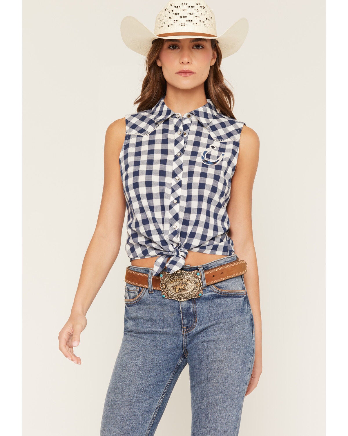 Women's Shyanne Dunes Gingham Sleeveless Snap Tie-Front Western Shirt