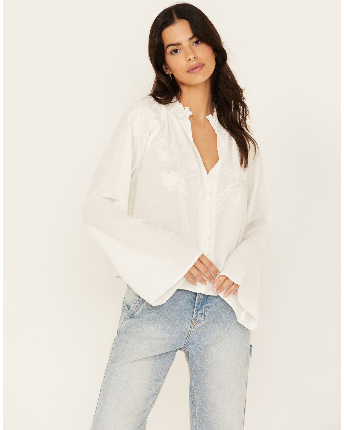 Women's Cleo + Wolf Cropped Button-Down Blouse
