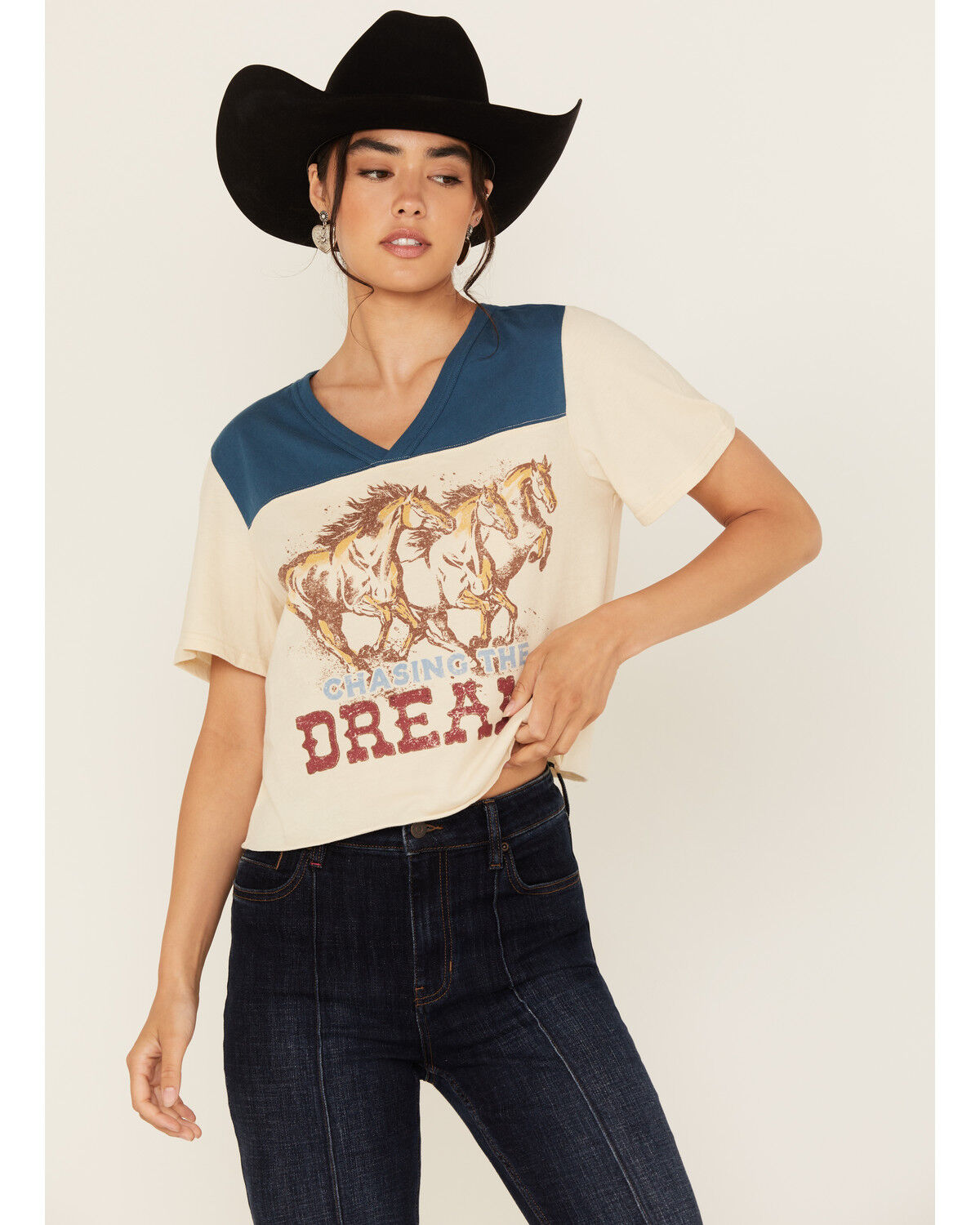 Women's Idyllwind Chasing The Dream Cropped Football Short Sleeve Tee