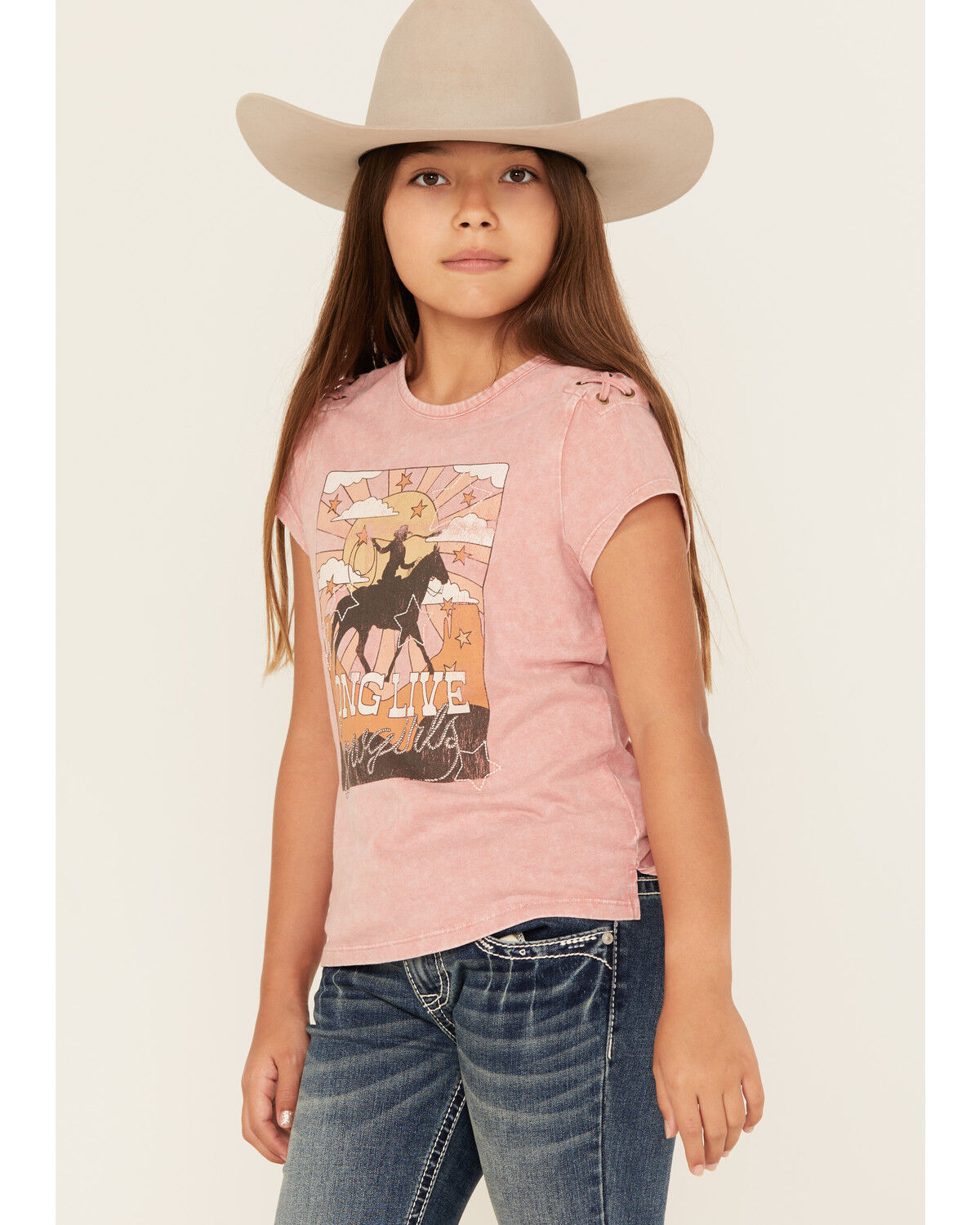Girls' Shyanne Long Live Cowgirls Short Sleeve Graphic Tee