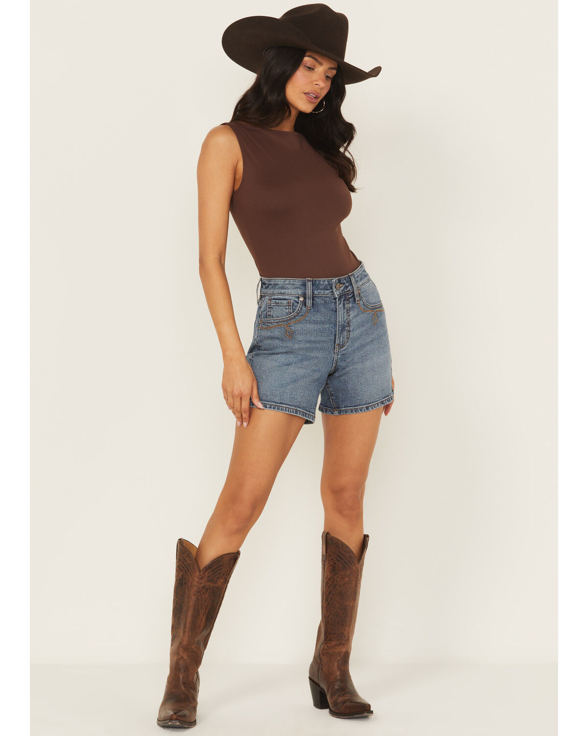 Women's Shyanne Faye Medium Wash High Rise Comfort Stretch Denim Short