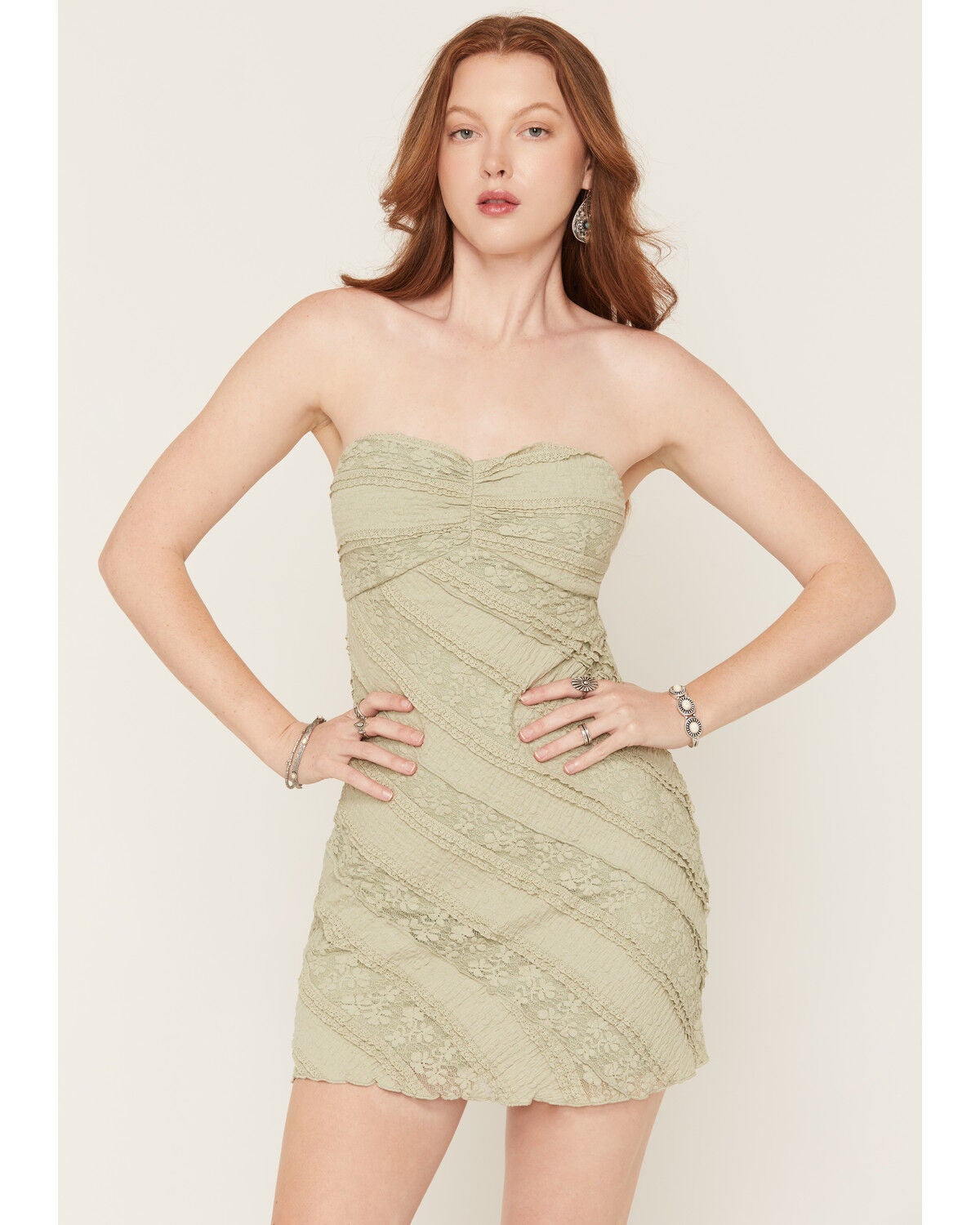 Women's Cleo + Wolf Lace Strapless Tube Mini Dress