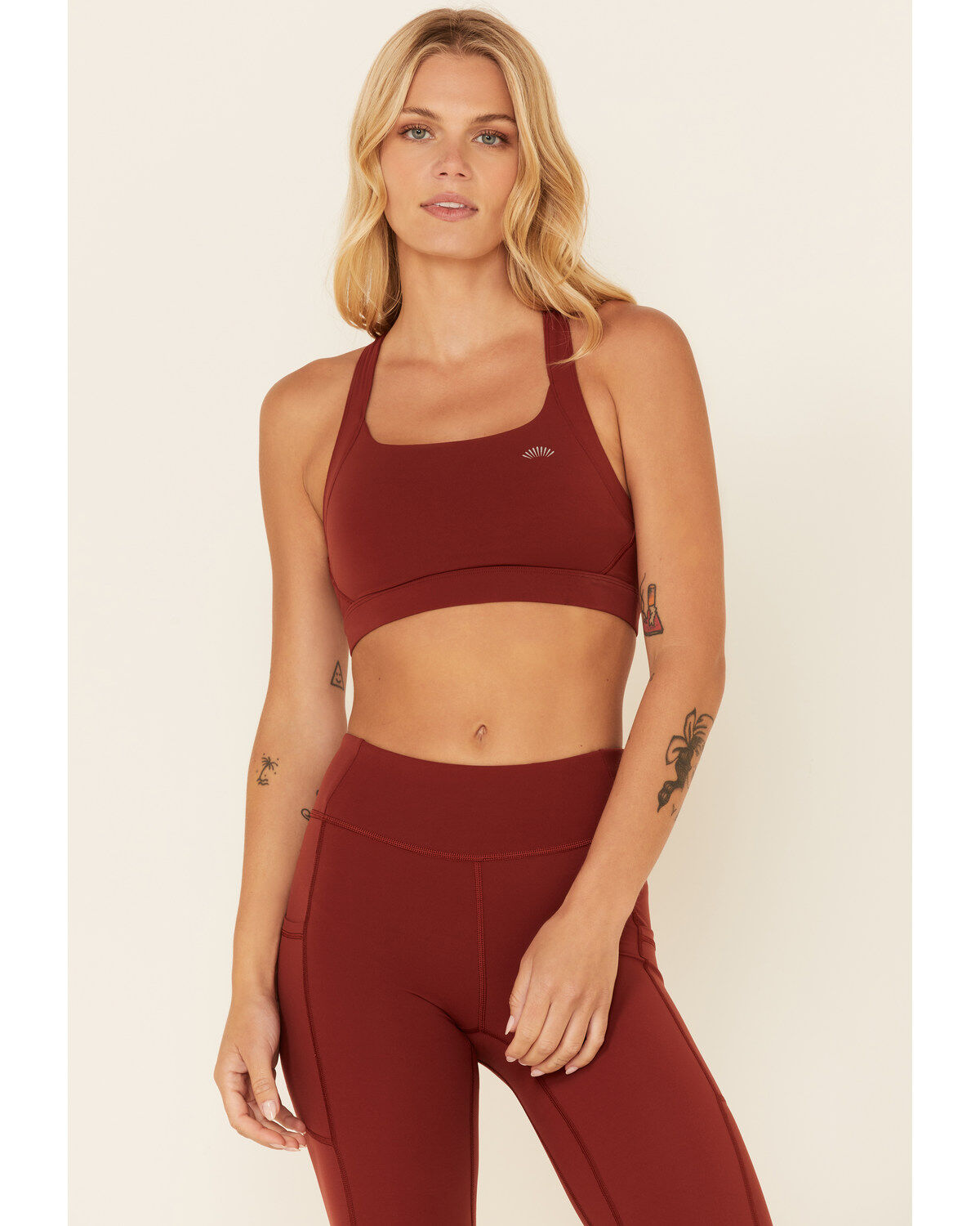 Women's Shyanne Solid Riding Sports Bra