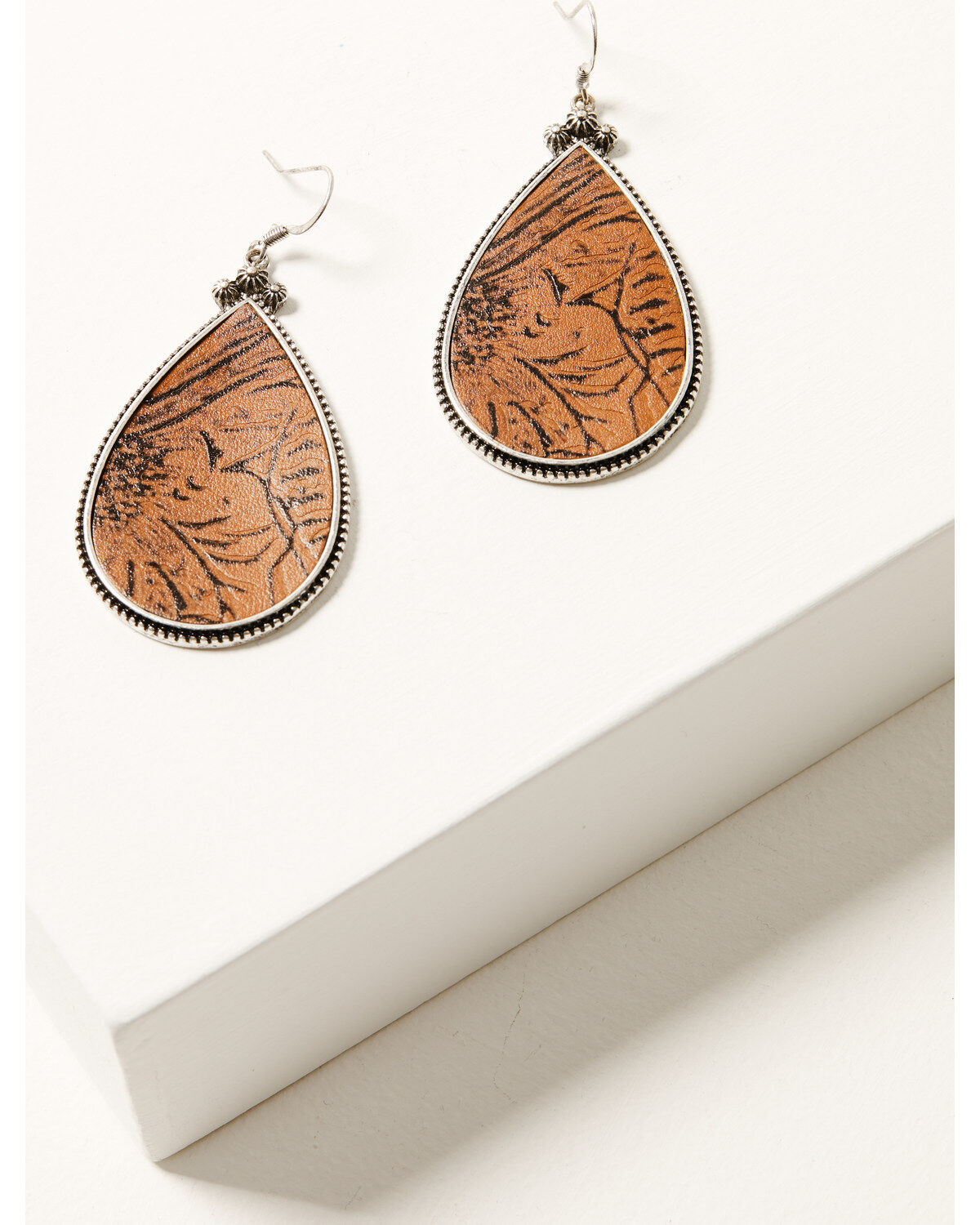 Women's Shyanne Heritage Valley Teardrop Earrings