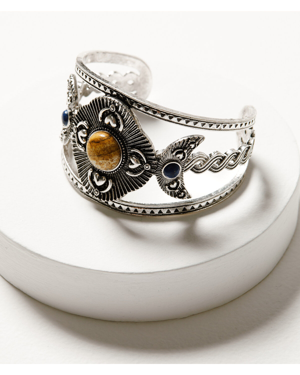 Women's Shyanne Monument Valley Silver Medallion Cuff Bracelet