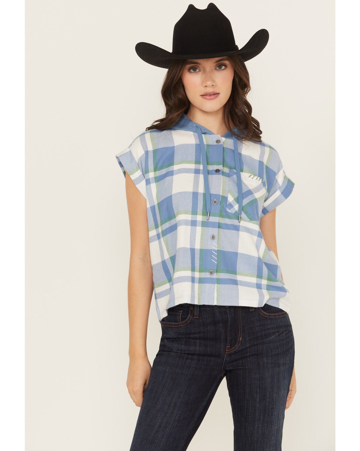 Women's Cleo + Wolf Electra Plaid Print Short Sleeve Button-Down Hoode