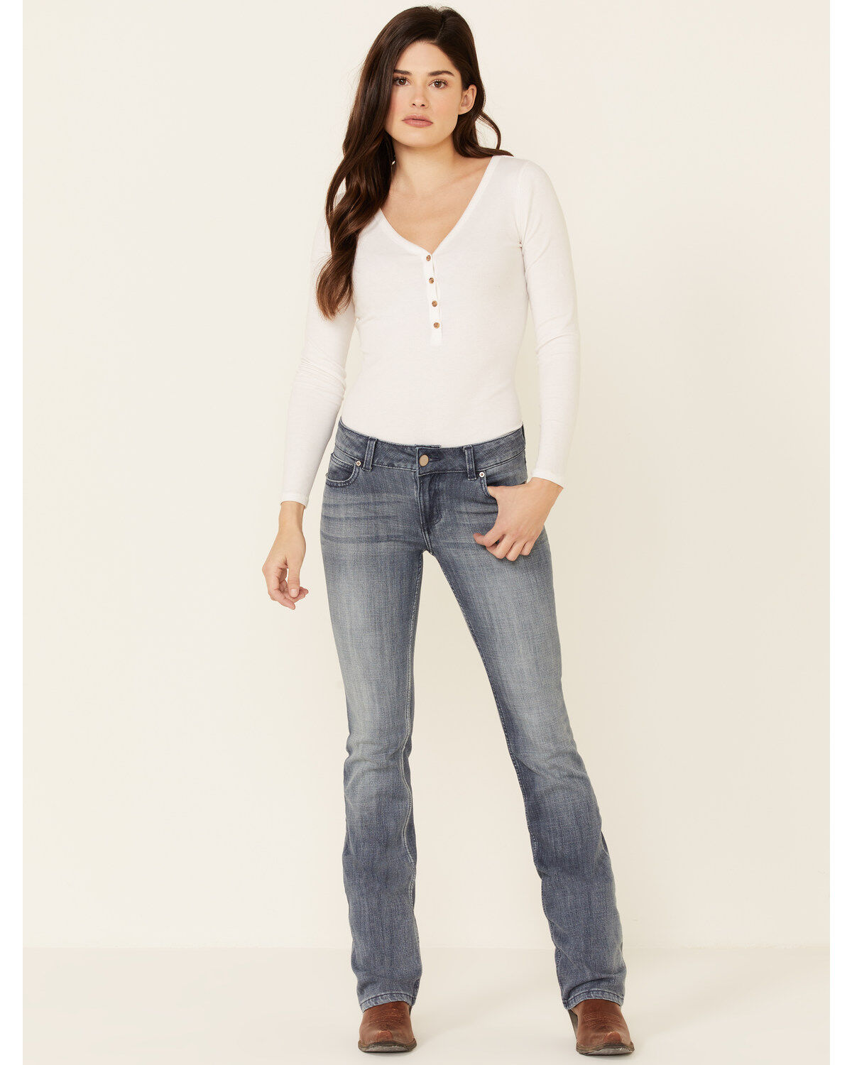 Women's Wrangler Medium Wash Regular Fit Mid Rise Bootcut Jeans