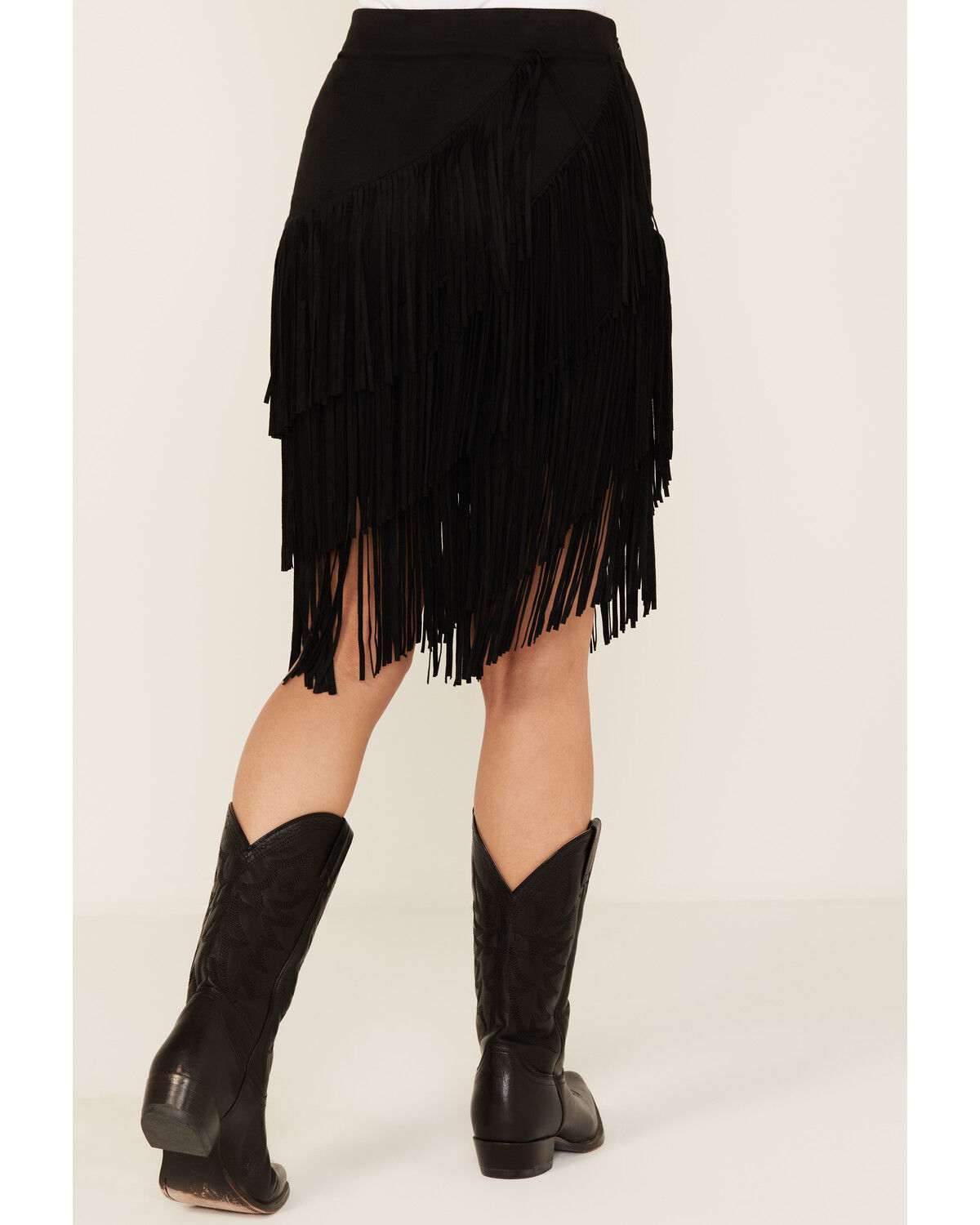 Product Name:  Idyllwind Women's Tina Asymmetrical Faux Suede Fringe Mini Skirt