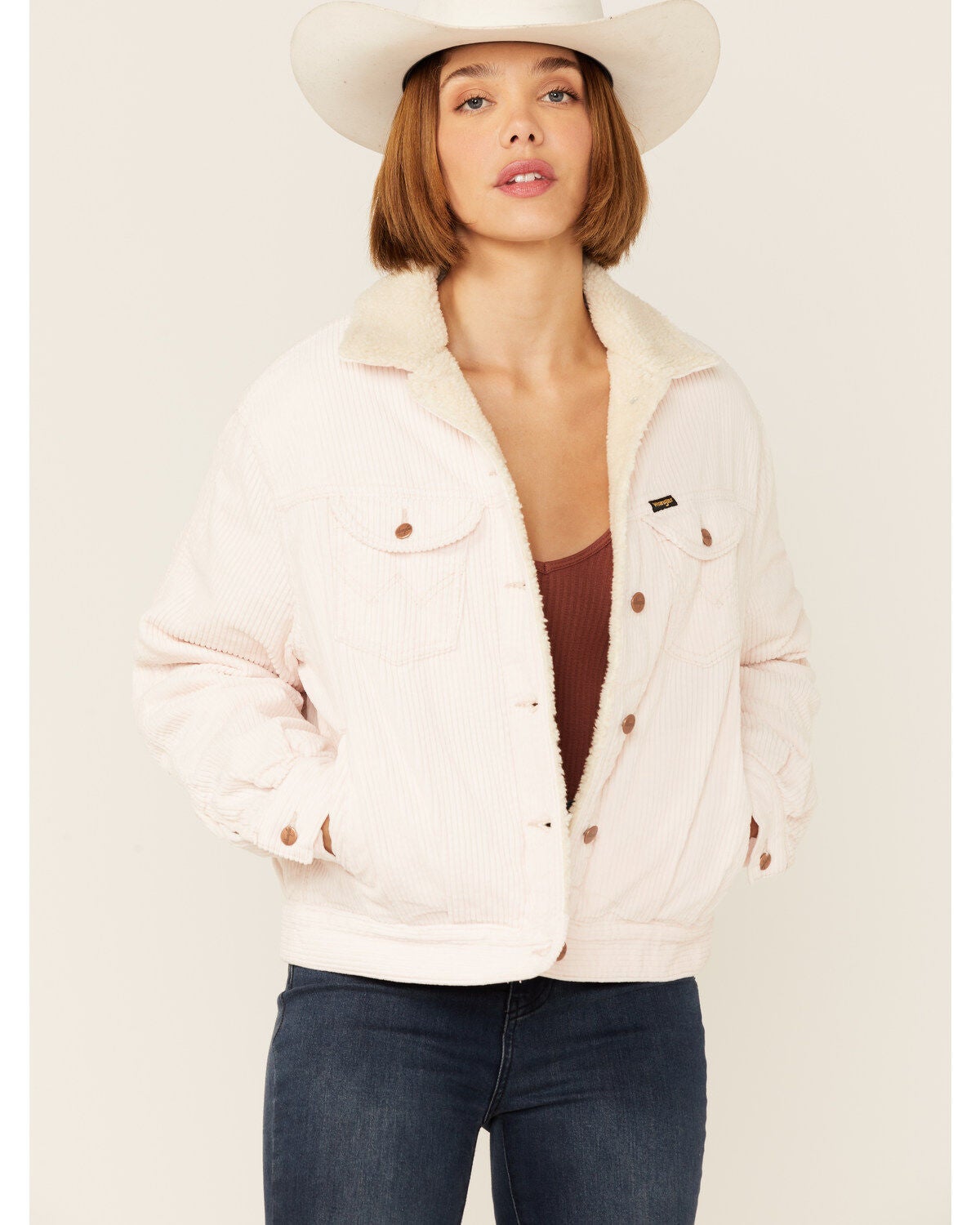 Women's Wrangler Outerwear \u0026 Vests 