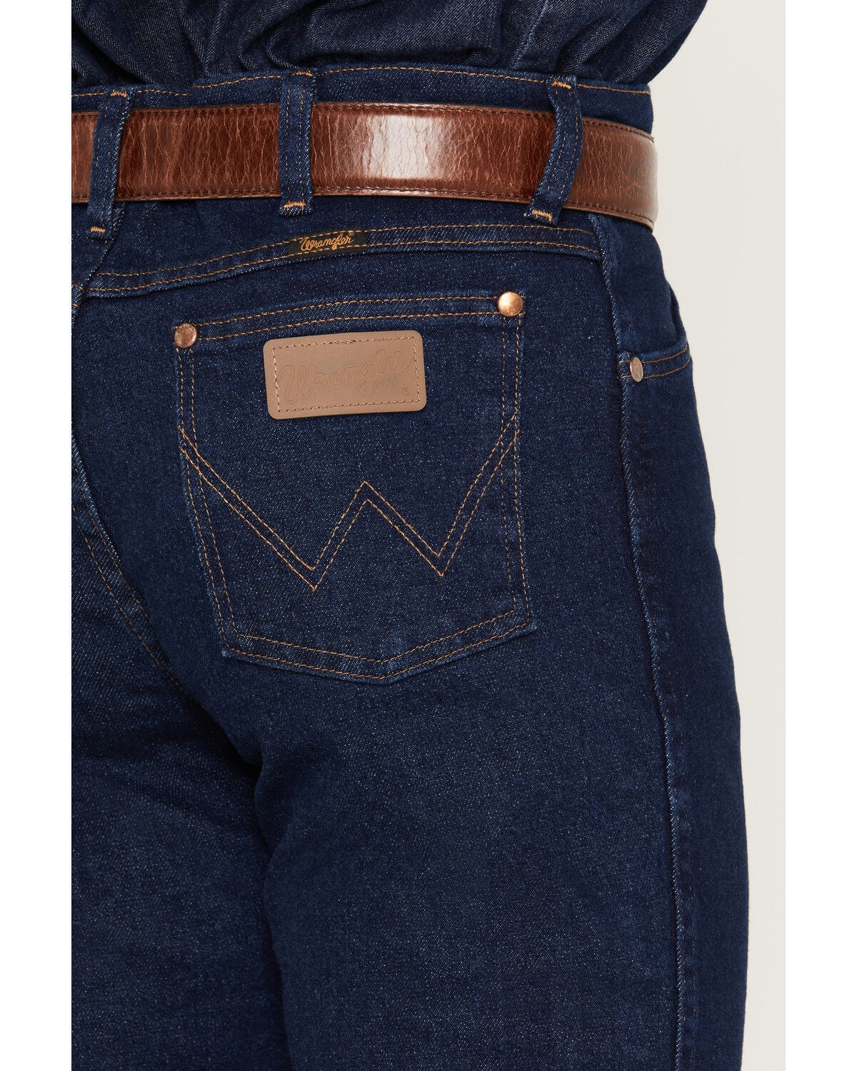 Image #4 - Wrangler Men's 937 Cowboy Cut Slim Fit Stretch Jeans, Indigo, hi-res
