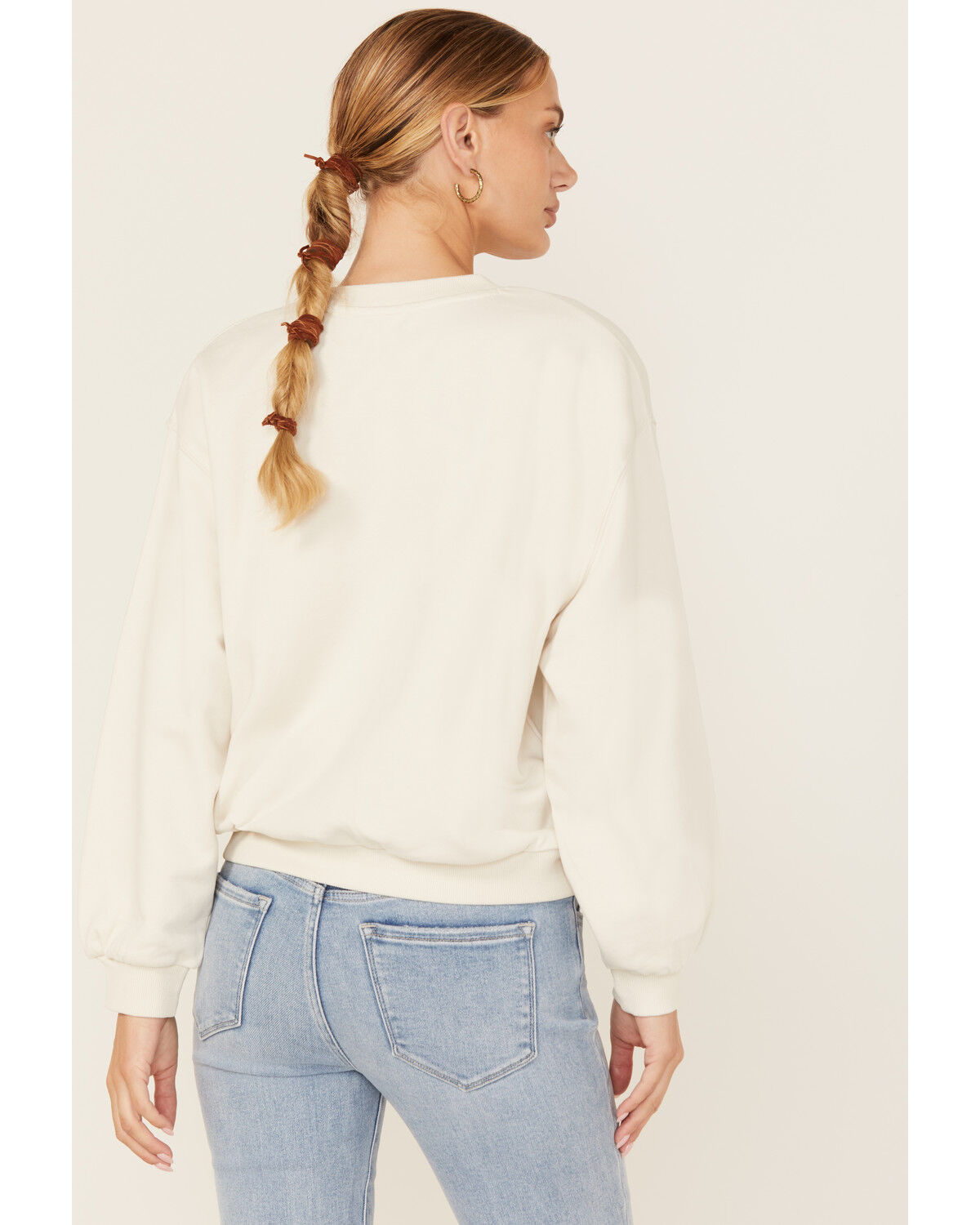 Image #5 - Wrangler Women's Modern Oversized Logo Crewneck Sweatshirt, White, hi-res