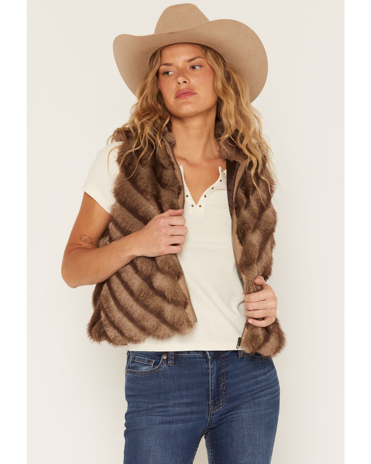 Cripple Creek Women's Faux Fur Zip-Up Vest, Brown, hi-res