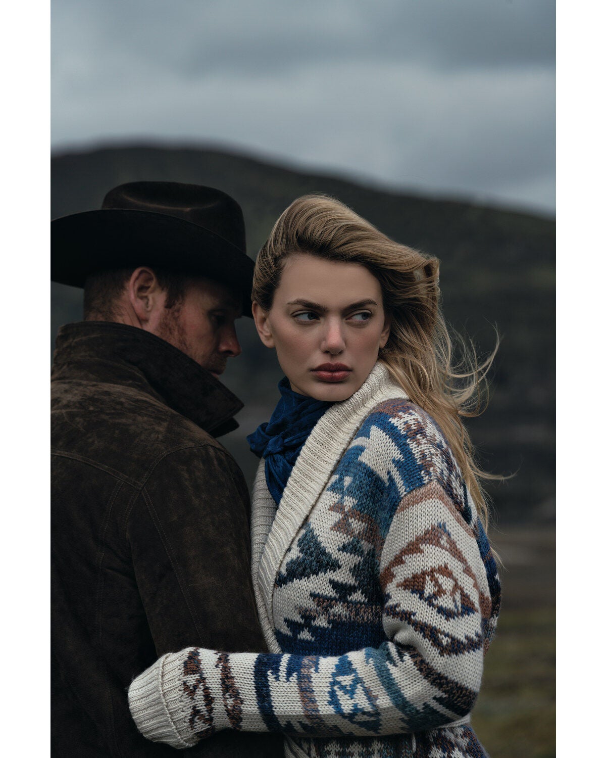 Women's Sweaters - Boot Barn