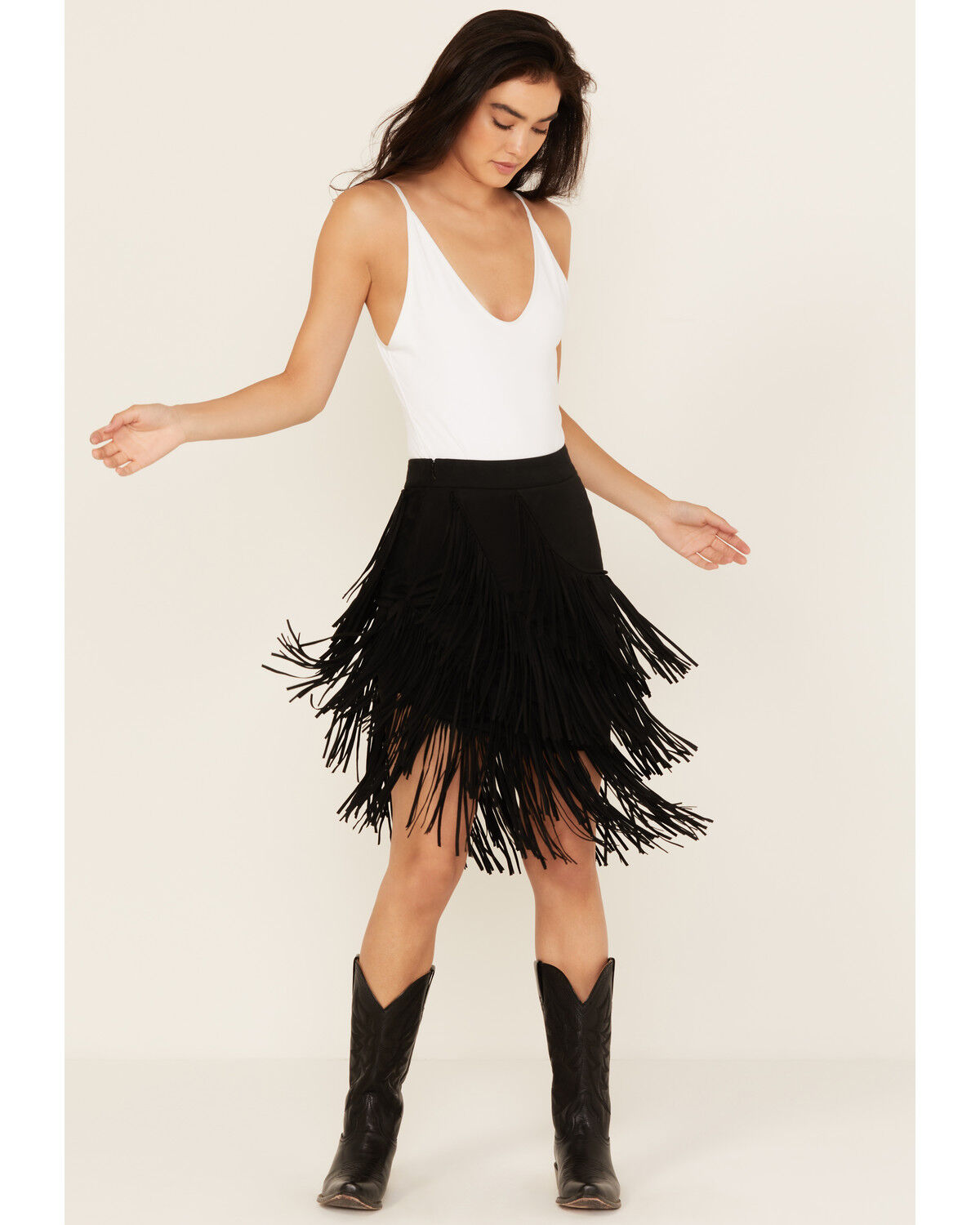 Product Name:  Idyllwind Women's Tina Asymmetrical Faux Suede Fringe Mini Skirt