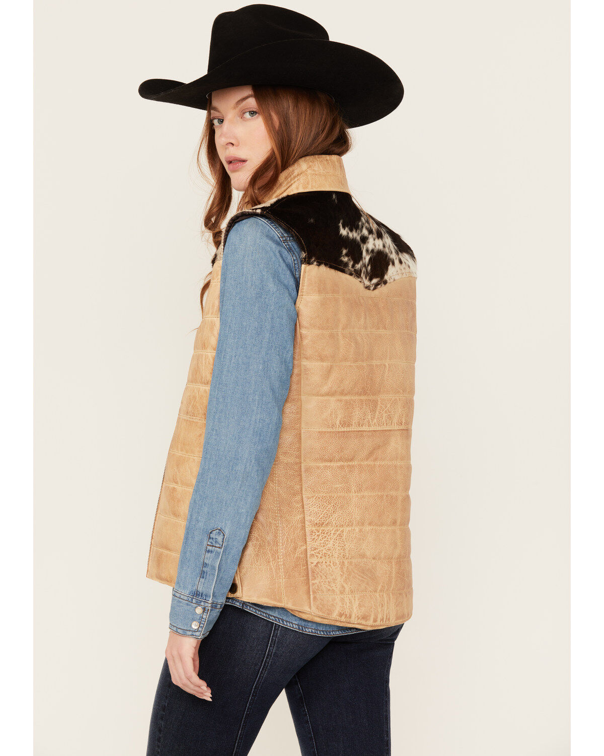 Image #4 - STS Ranchwear by Carroll Women's Quilted Cowhide Leather Zip Up Vest, Cream, hi-res