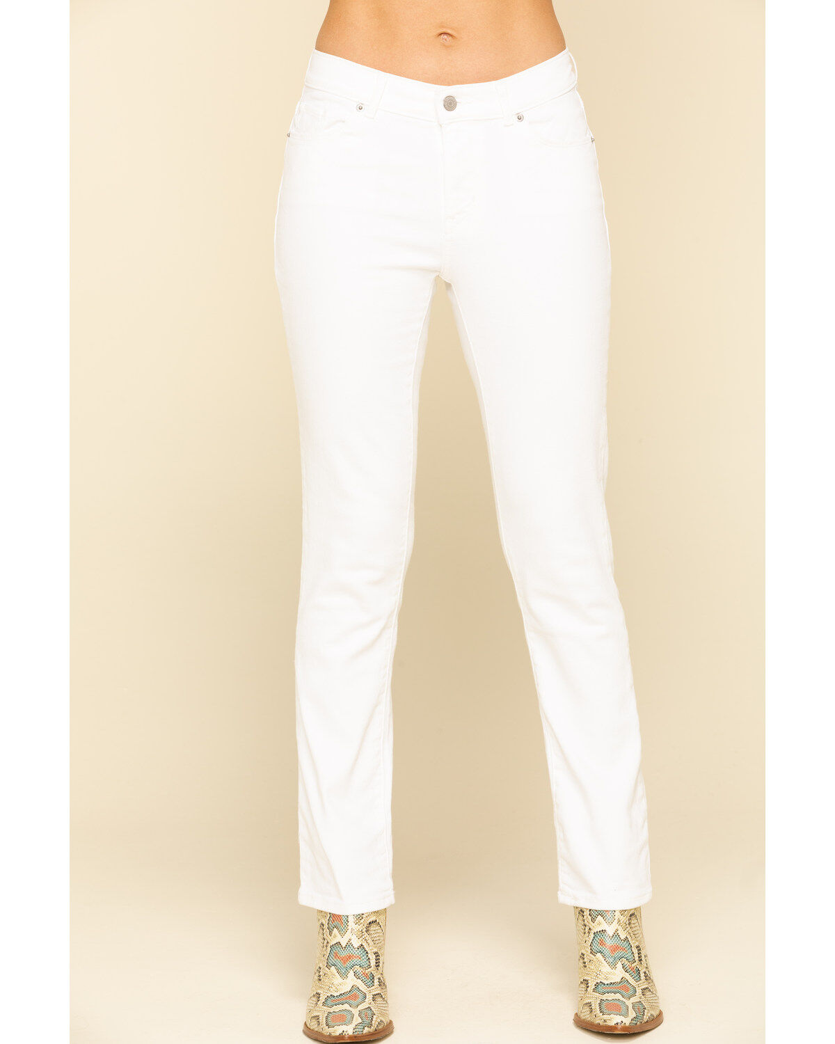Image #2 - Levi’s Women's Classic Straight Fit Jeans, White, hi-res