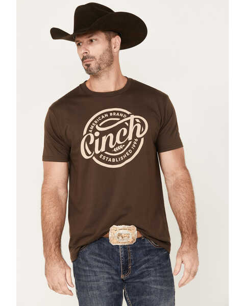 Cinch Men's Logo Short Sleeve Graphic T-Shirt, Brown, hi-res