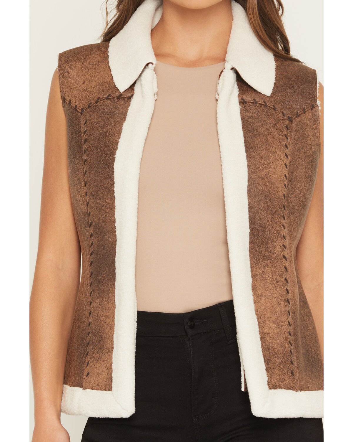 Product Name:  Cripple Creek Women's Shearling Faux Suede Vest