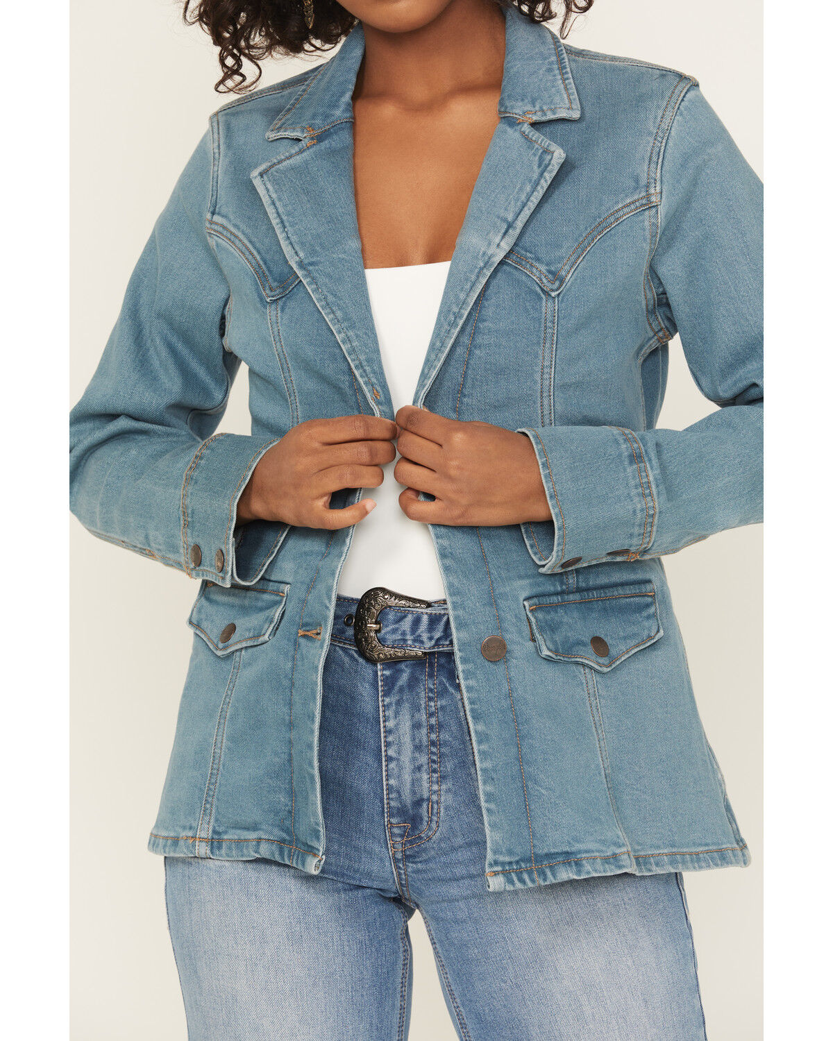 Image #3 - Wrangler Retro Women's Light Wash Button-Down Denim Blazer, Light Wash, hi-res