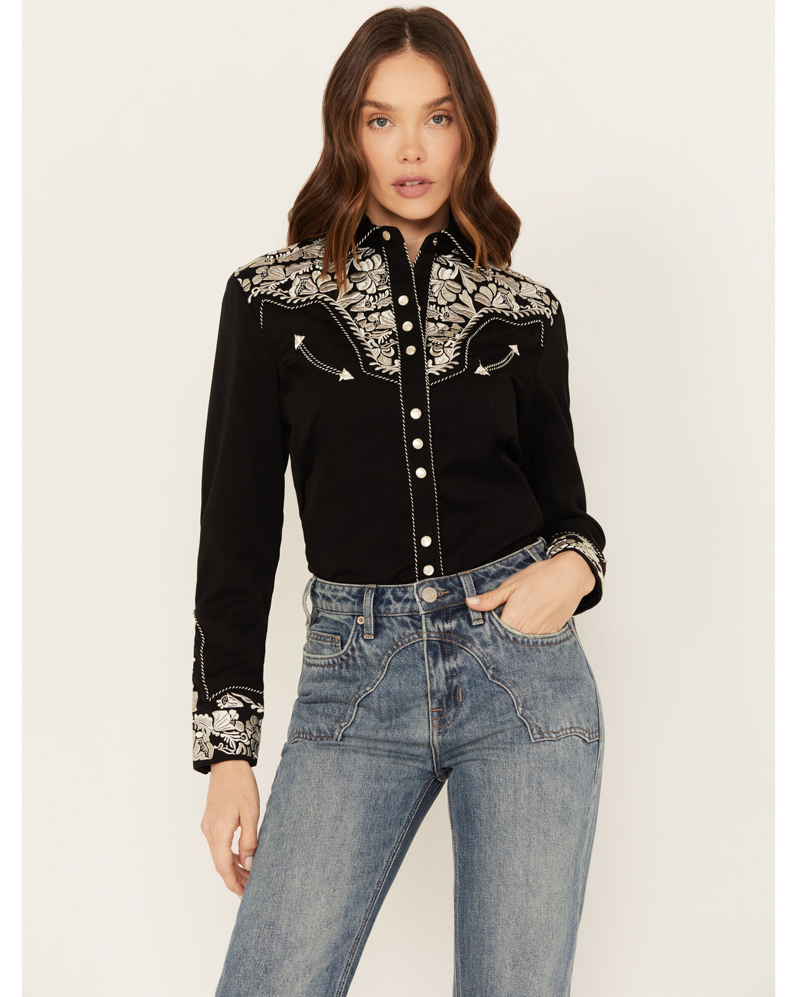 Scully Women s Silver Western Embroidered Shirt