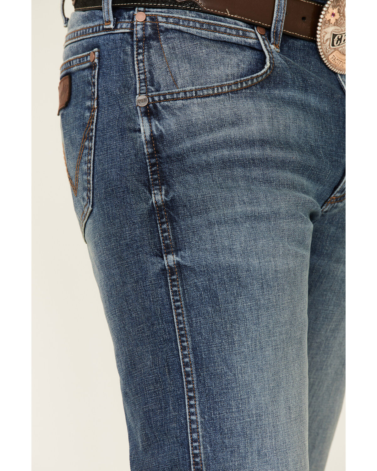 Image #5 - Wrangler Retro Men's Cleburn Med Stretch Slim Straight Jeans , Blue, hi-res