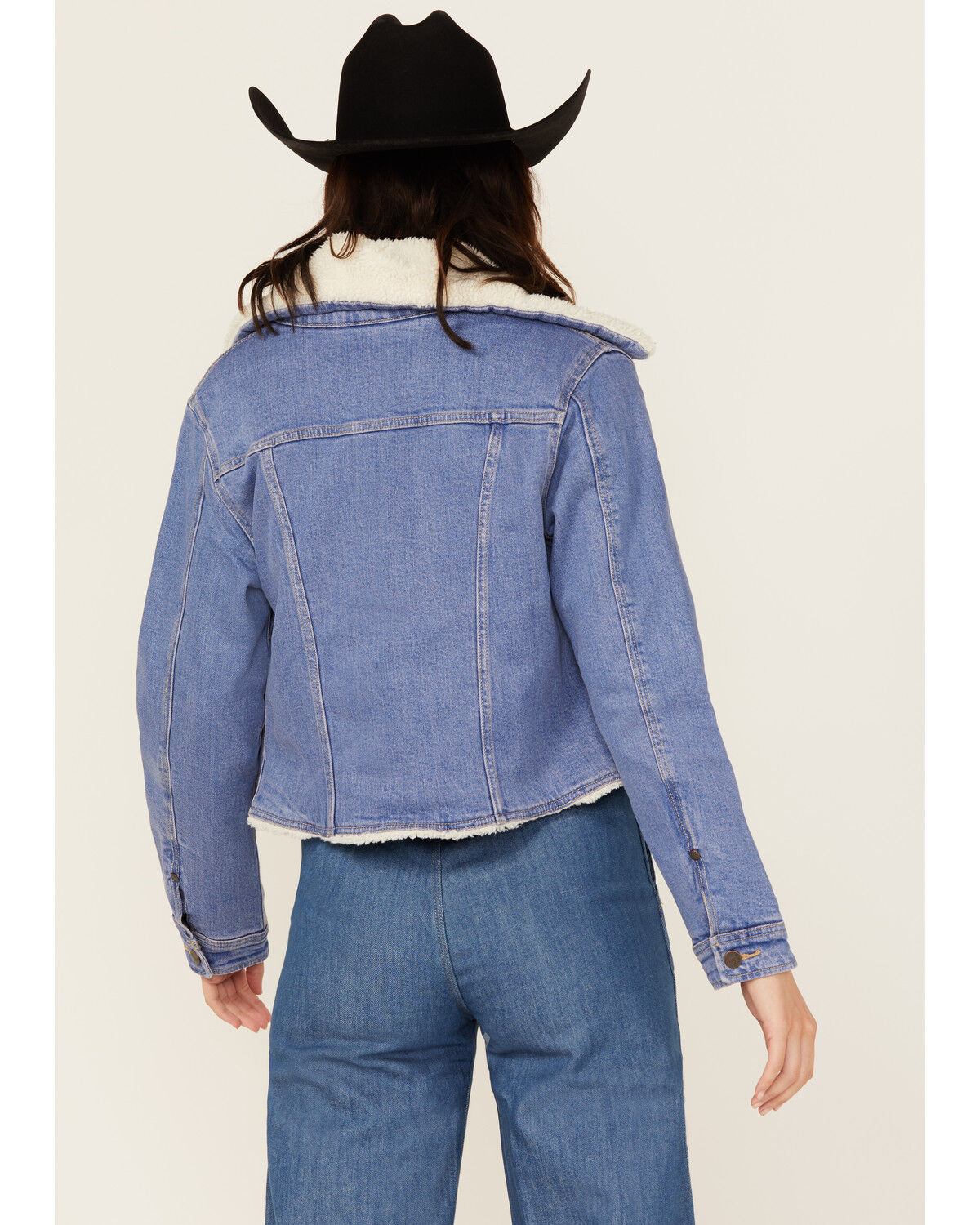 Image #4 - Wrangler Women's Medium Wash Sherpa Lined Denim Jacket, Medium Wash, hi-res