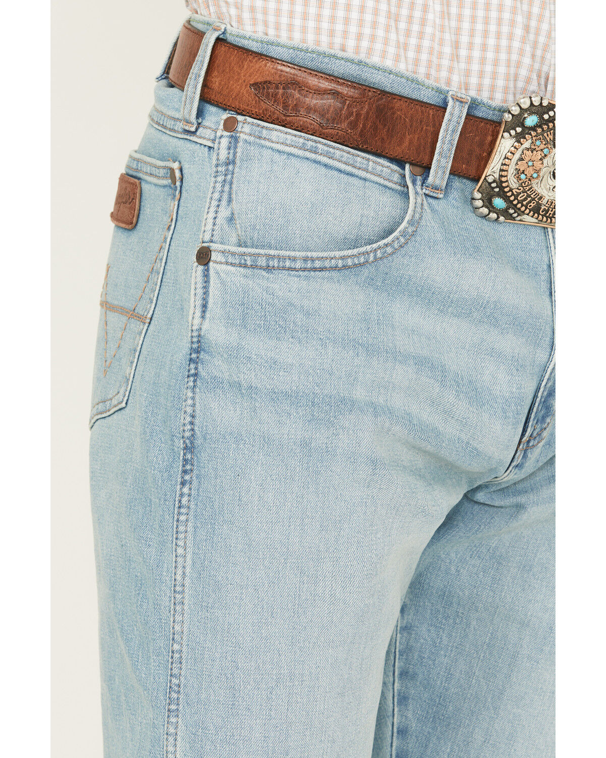 Image #2 - Wrangler Retro Men's 88MWZ Mendenhall Light Wash Slim Straight Stretch Denim Jeans, Light Wash, hi-res