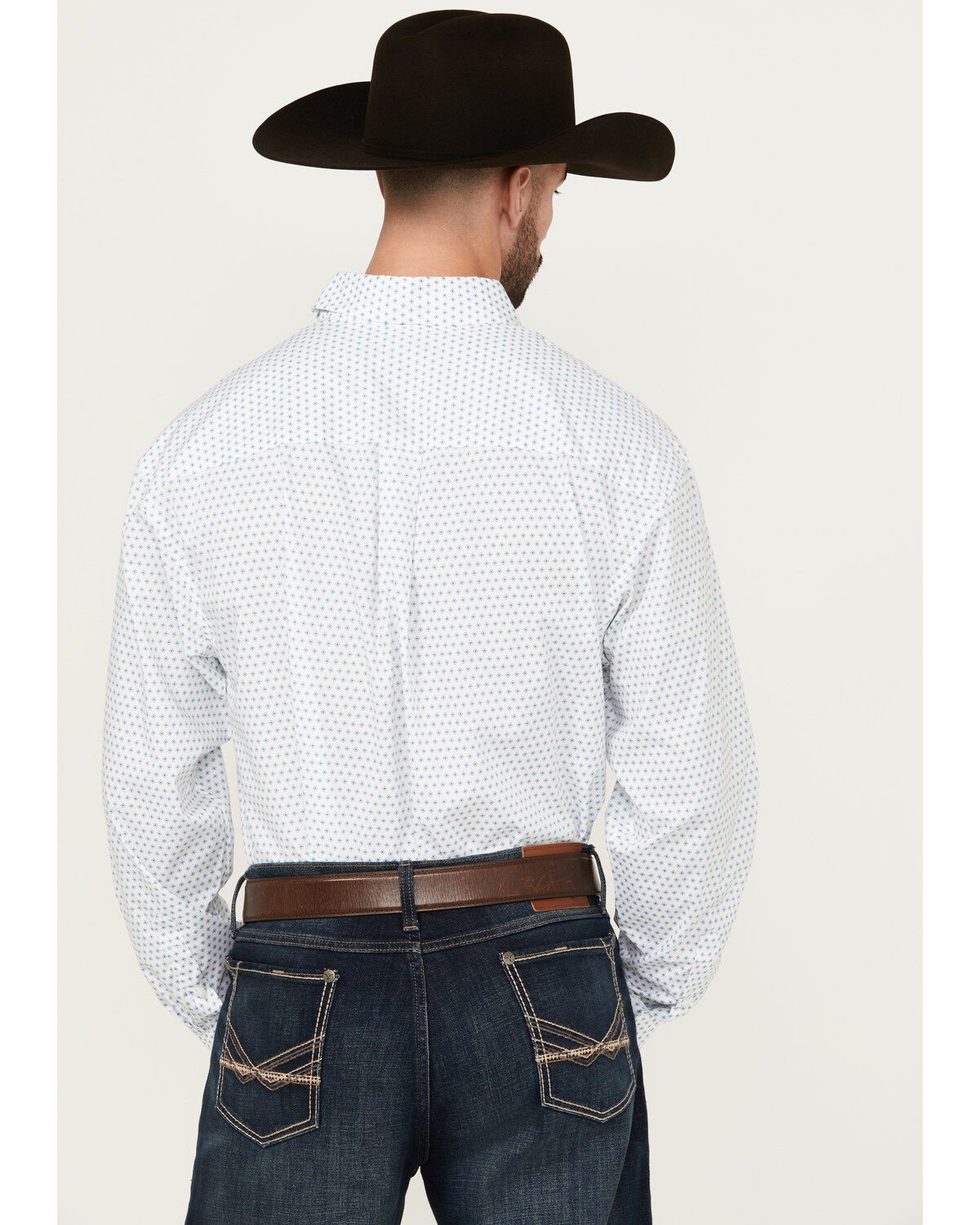 Product Name:  Wrangler Men's Classics Geo Print Long Sleeve Button-Down Western Shirt