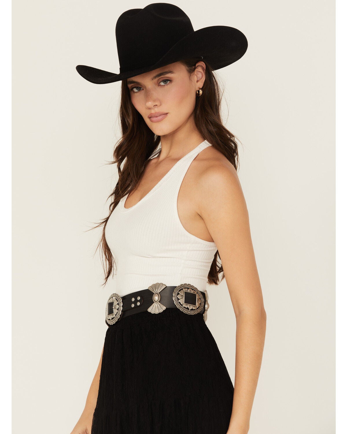 Wonderwest Women's Cassadee Big Concho Leather Belt, Black, hi-res