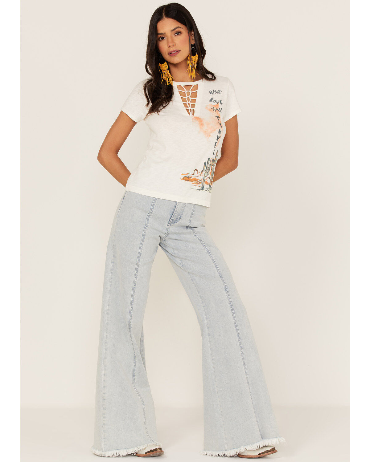 Image #2 - Shyanne Women's Keyhole Desert Graphic Tee, , hi-res