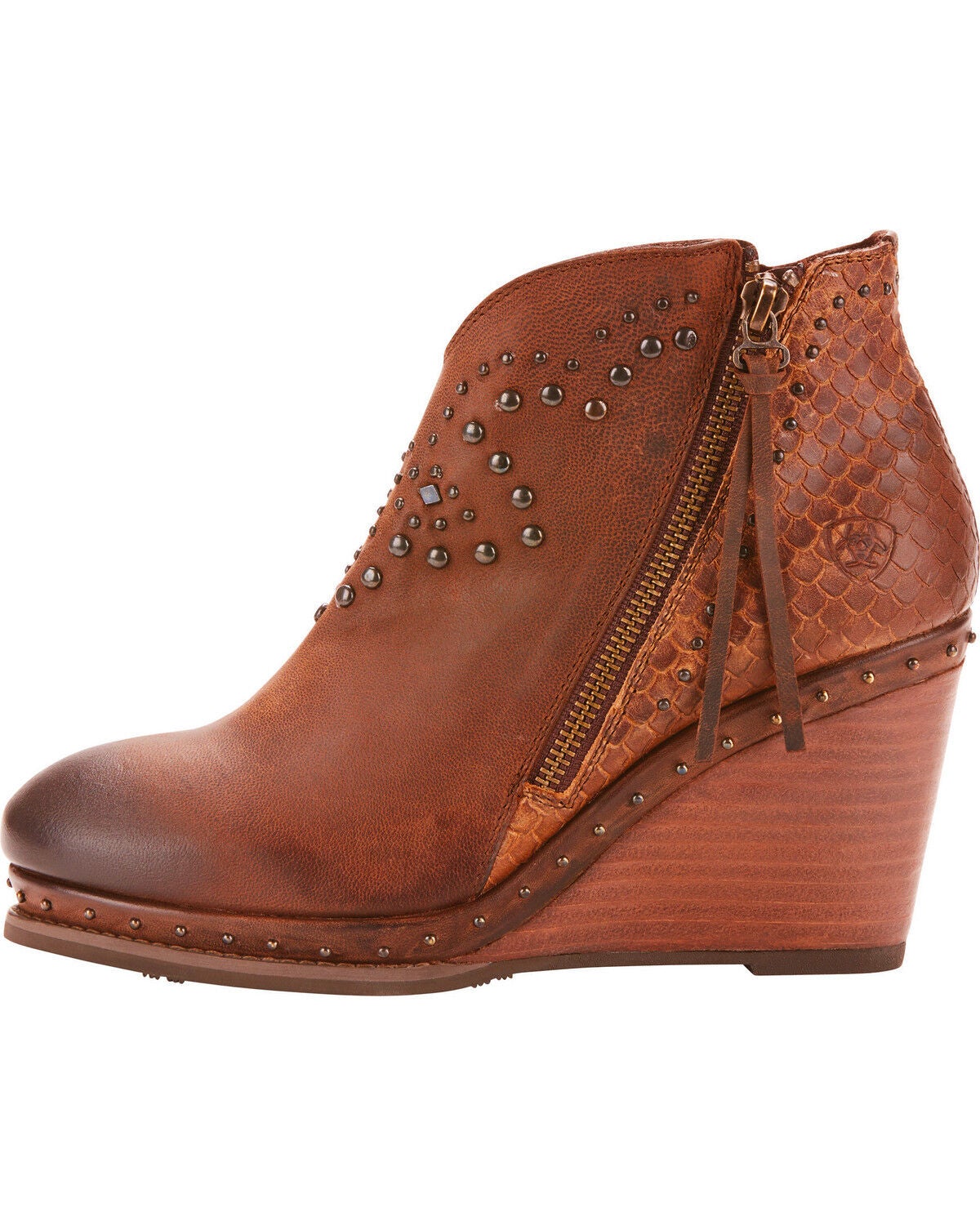 round stud wedge bootie