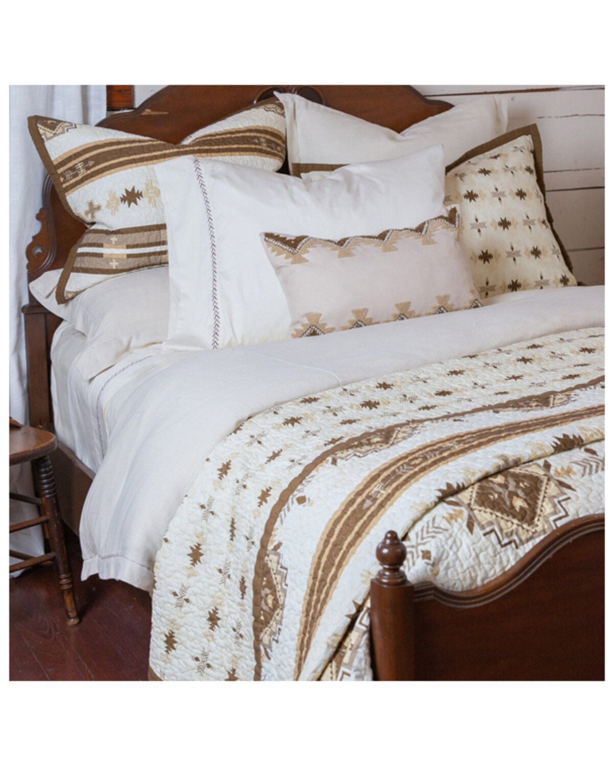 HiEnd Accents Dakota Reversible 3-Piece Full/Queen Quilt Set, Cream, hi-res
