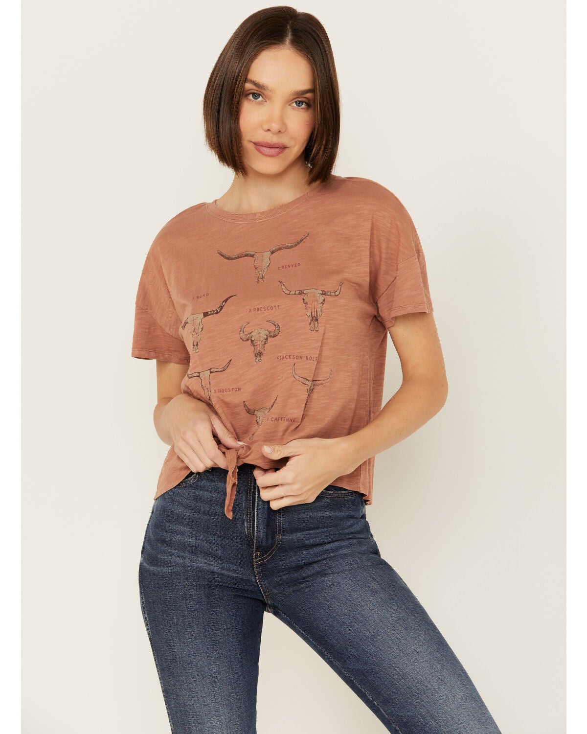 Shyanne Women's Steer Head Tie Front Short Sleeve Graphic Tee, Coffee, hi-res