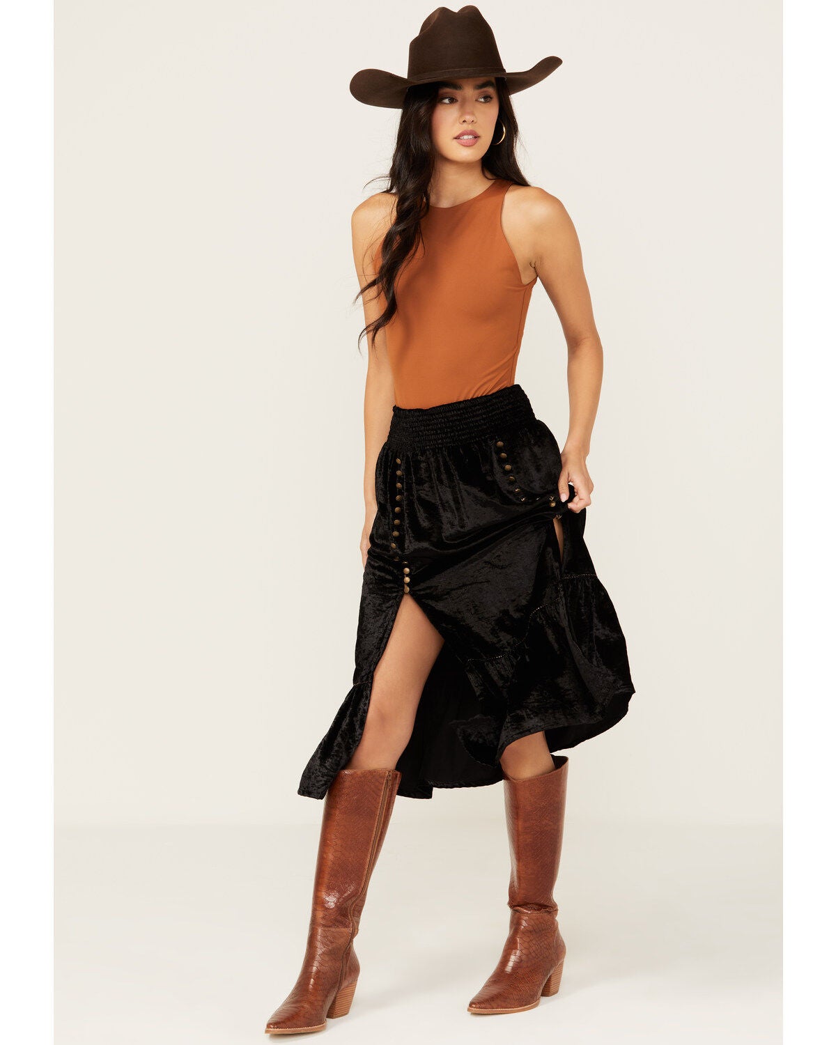 Shyanne Women's Velvet Skirt, Black, hi-res