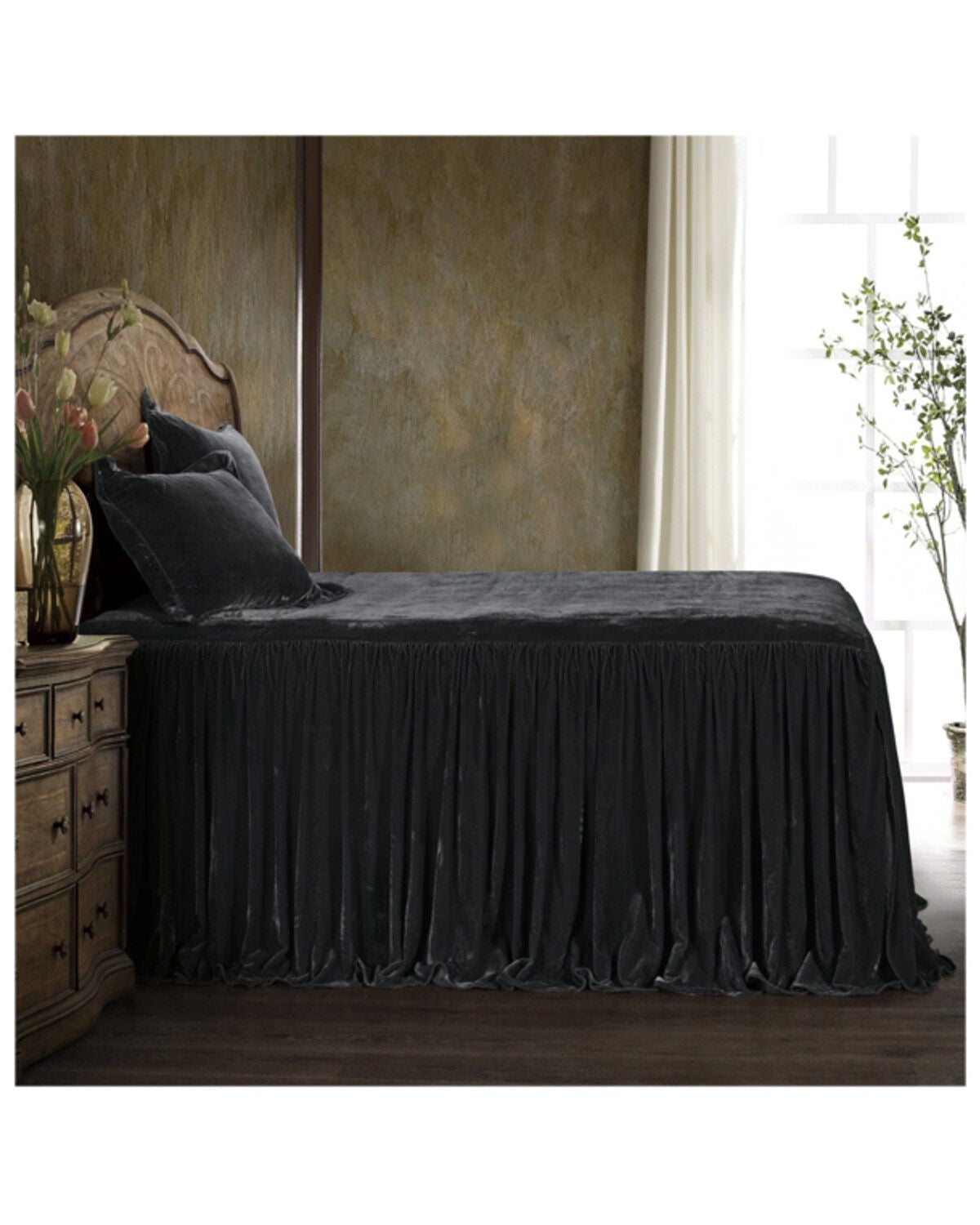 HiEnd Accents Black Stella Faux Silk & Velvet Queen 3-Piece Bedspread Set, Black, hi-res