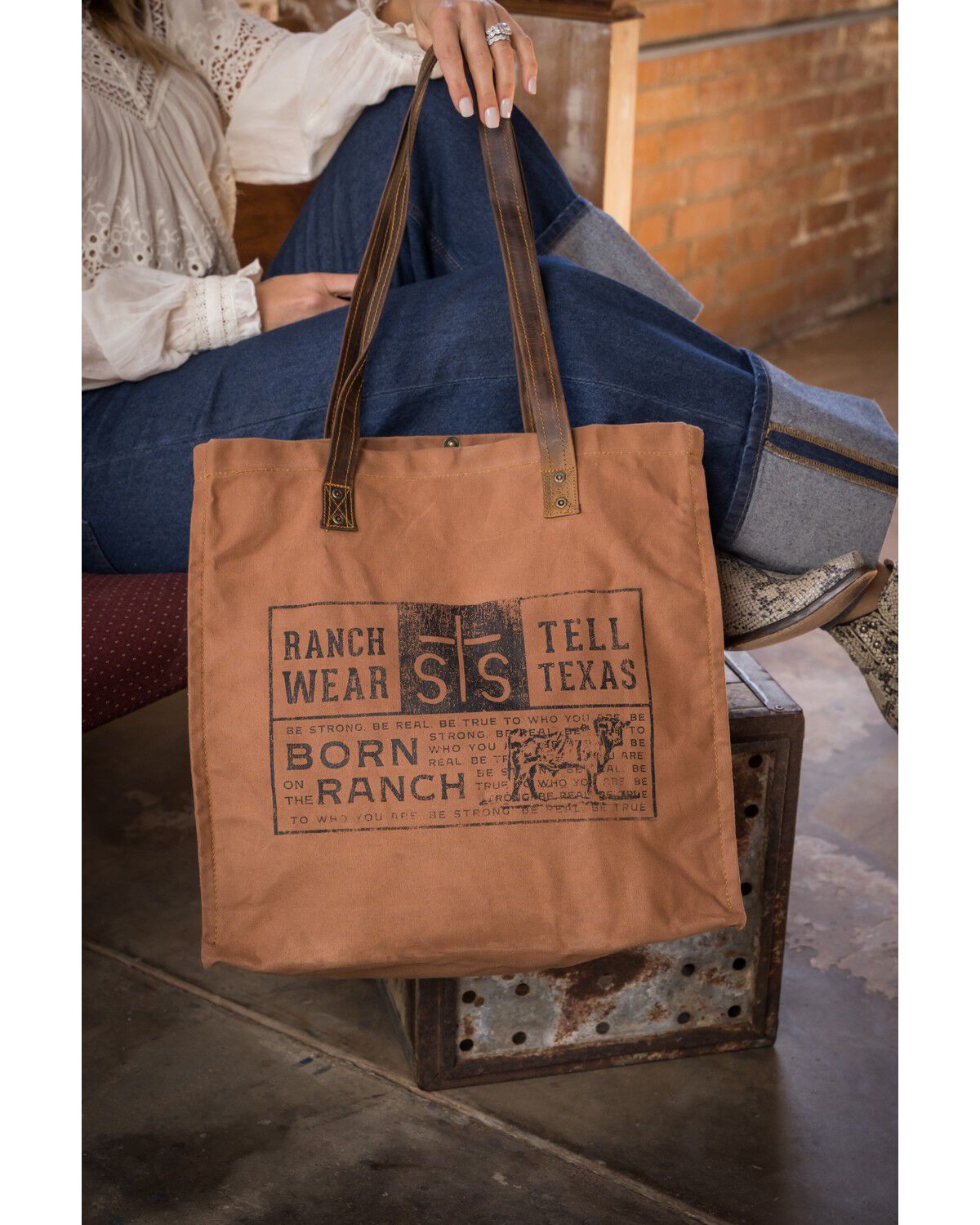 Image #5 - STS Ranchwear by Carroll Men's Ranch Surplus Small Tote, Red, hi-res