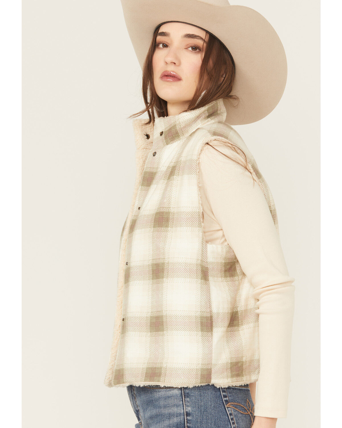 Image #2 - Cleo + Wolf Women's Reversible Sherpa Vest, Moss Green, hi-res