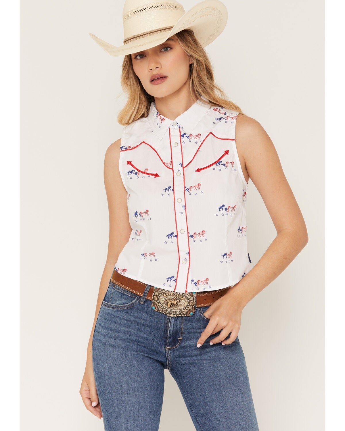 Image #1 - Wrangler Retro Women's Americana Horse Print Sleeveless Cropped Snap Western Shirt, White, hi-res