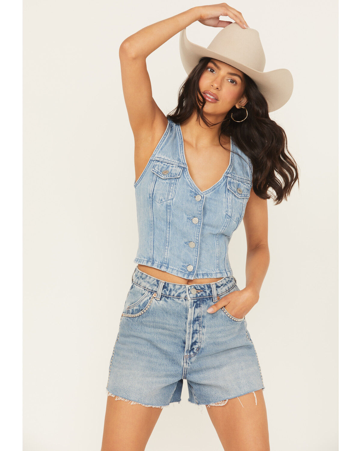 Levi's Women's Bella Light Wash Denim Vest, Light Wash, hi-res