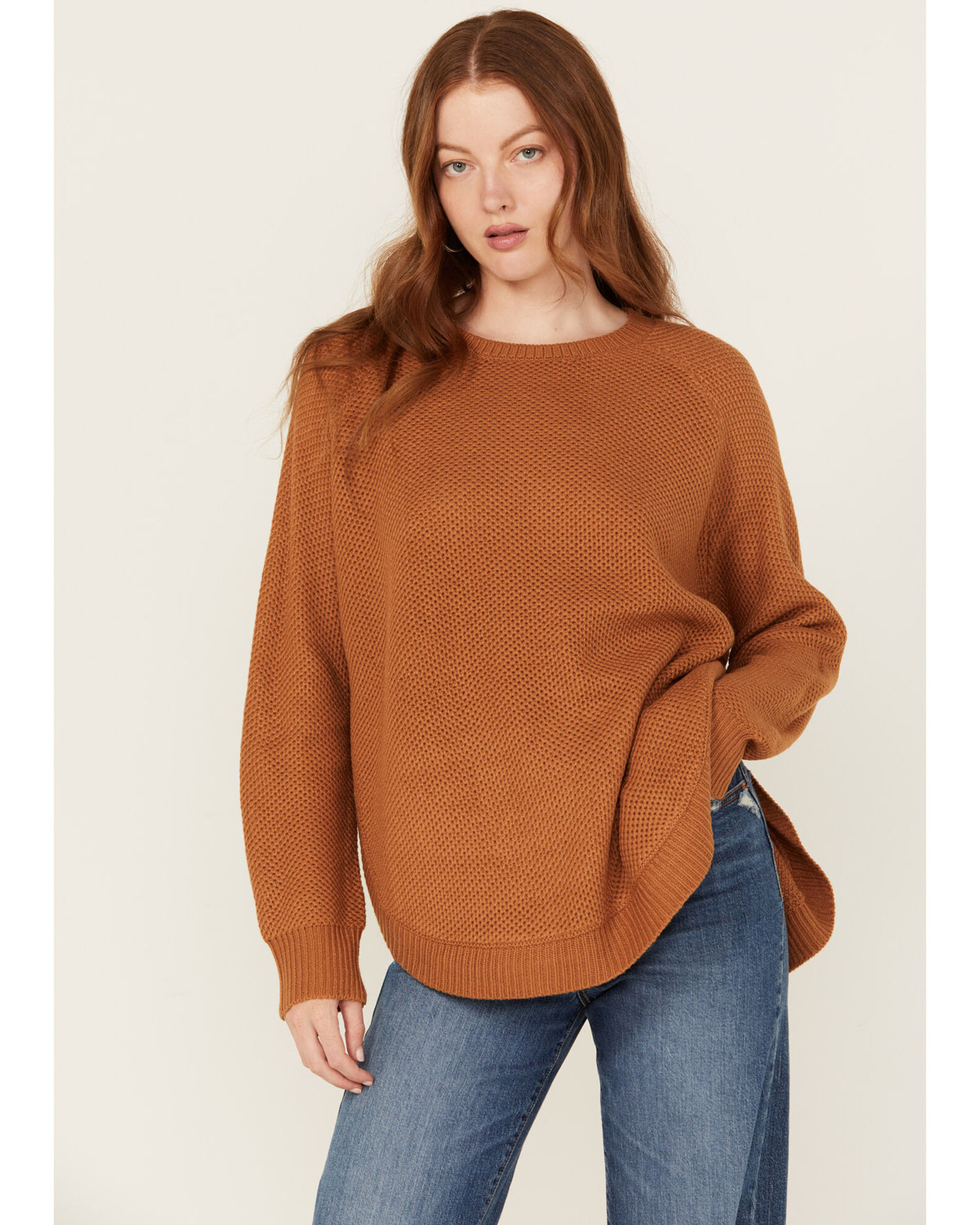 Cotton & Rye Women's Round Bottom Sweater
