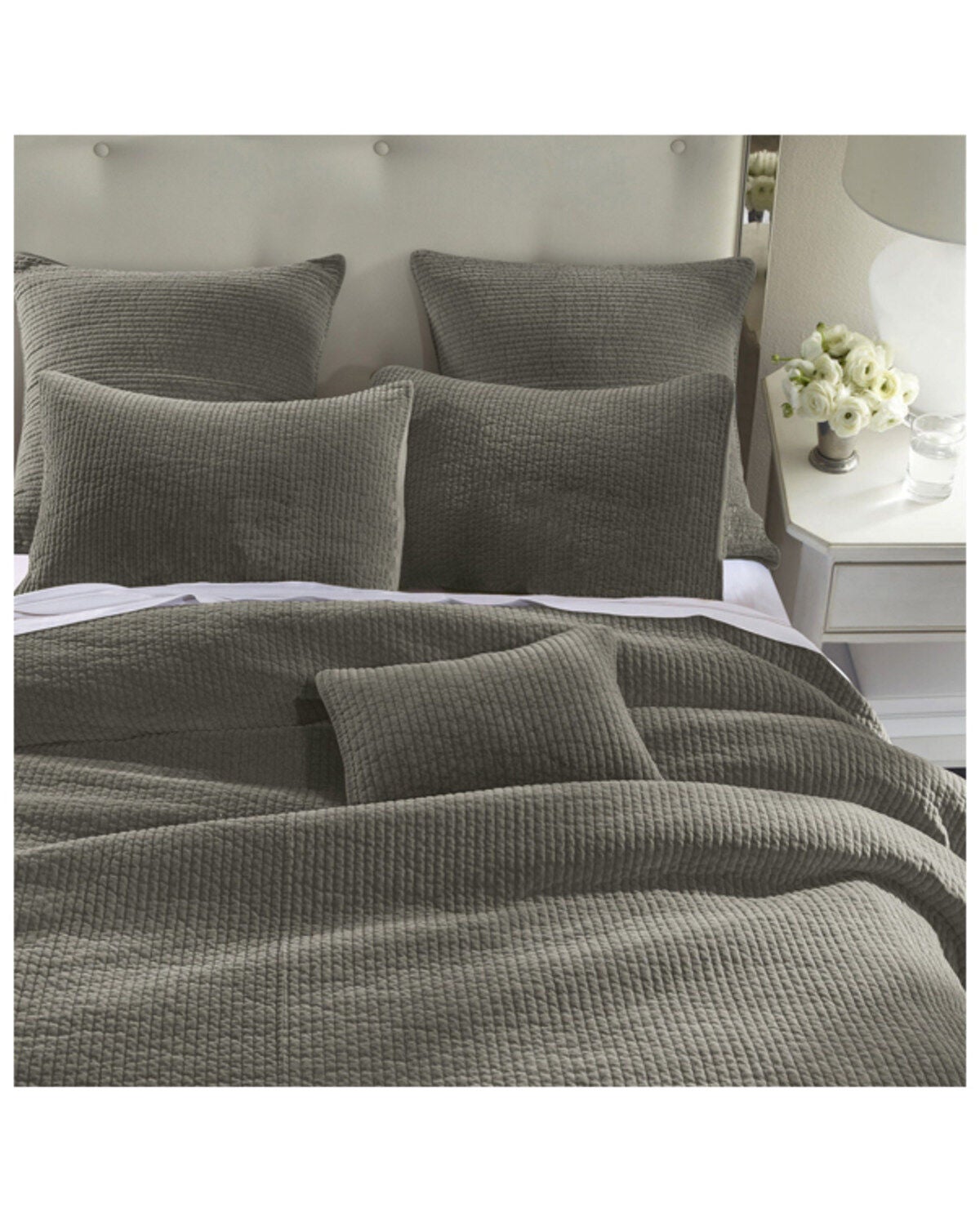 HiEnd Accents Gray Stonewashed Cotton & Velvet 3-Piece King Quilt Set, Grey, hi-res