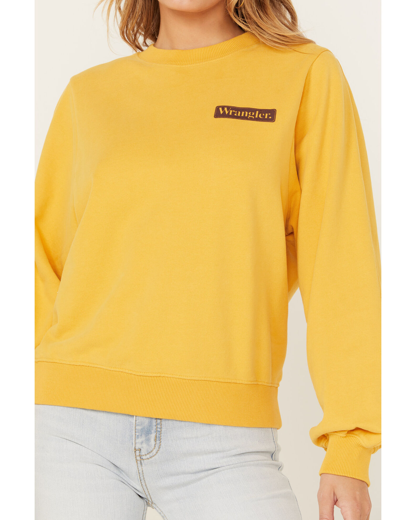 Wrangler Women s Logo Crew Neck Sweatshirt Boot Barn
